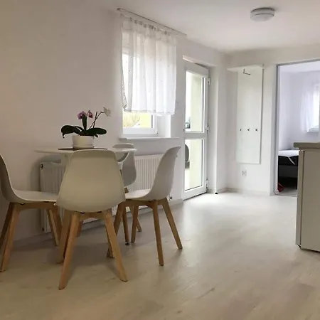 Dom Nad Rzeką Apartament *